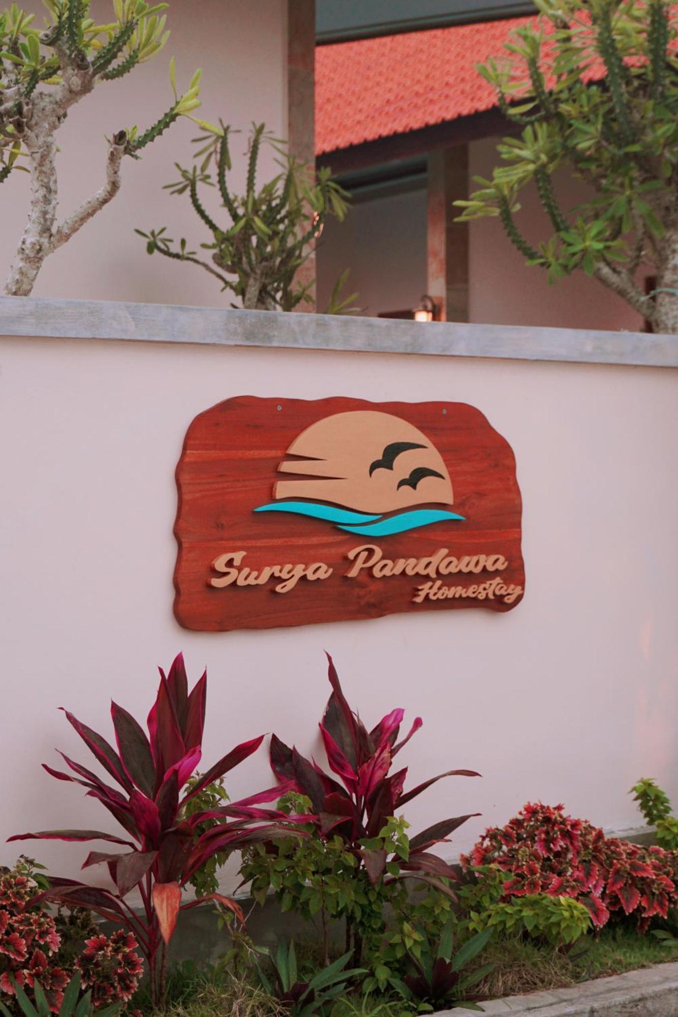 Surya Pandawa Homestay Ungasan  Bagian luar foto